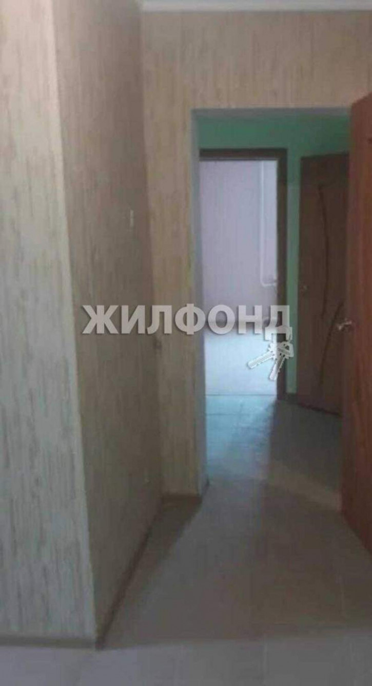 3-комн квартира Калинина улица, д.11