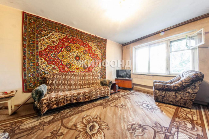 3-комн квартира Красноармейская улица, д.180