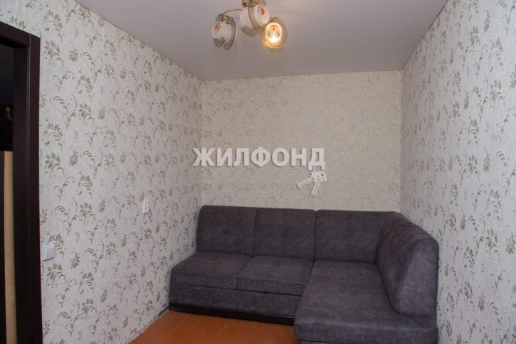 3-комн квартира Льнокомбинат улица, д.15в