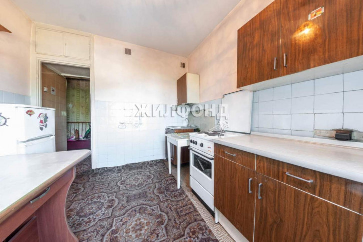 3-комн квартира Красноармейская улица, д.180