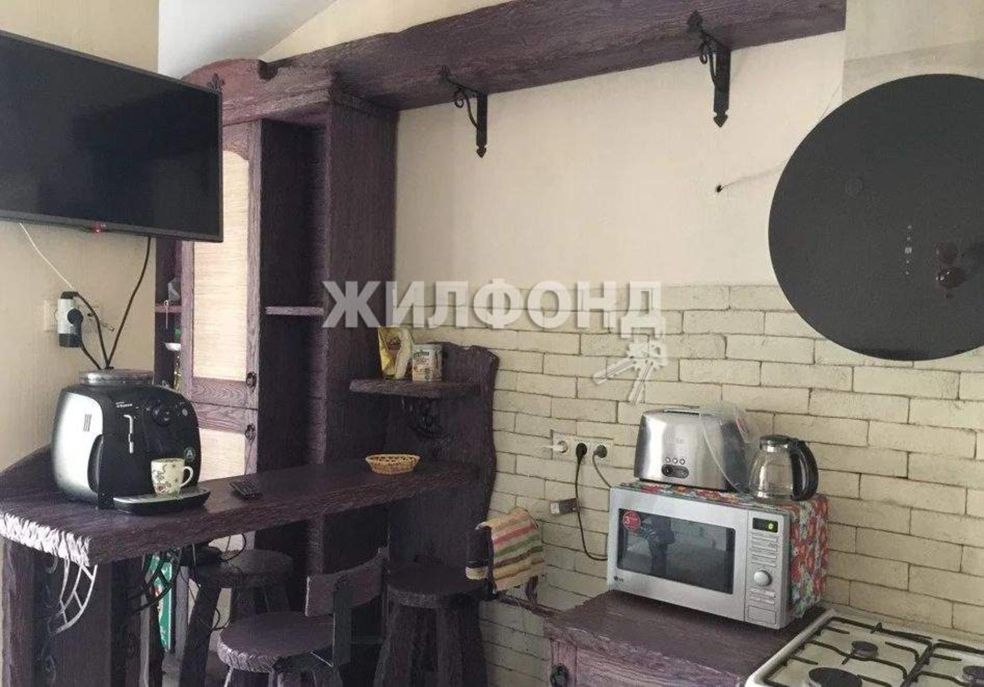 Купить квартиру за 15 800 000 рублей на Полтавская улица, д.14