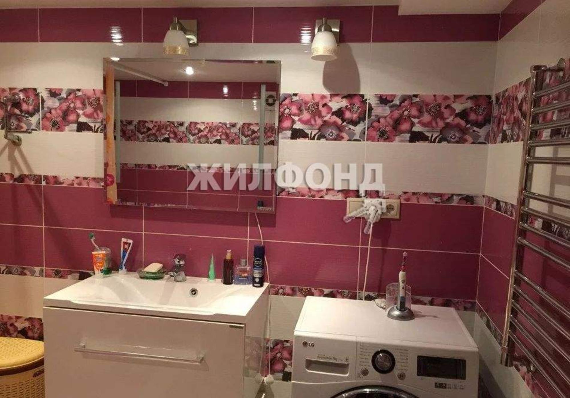 Купить квартиру за 15 800 000 рублей на Полтавская улица, д.14