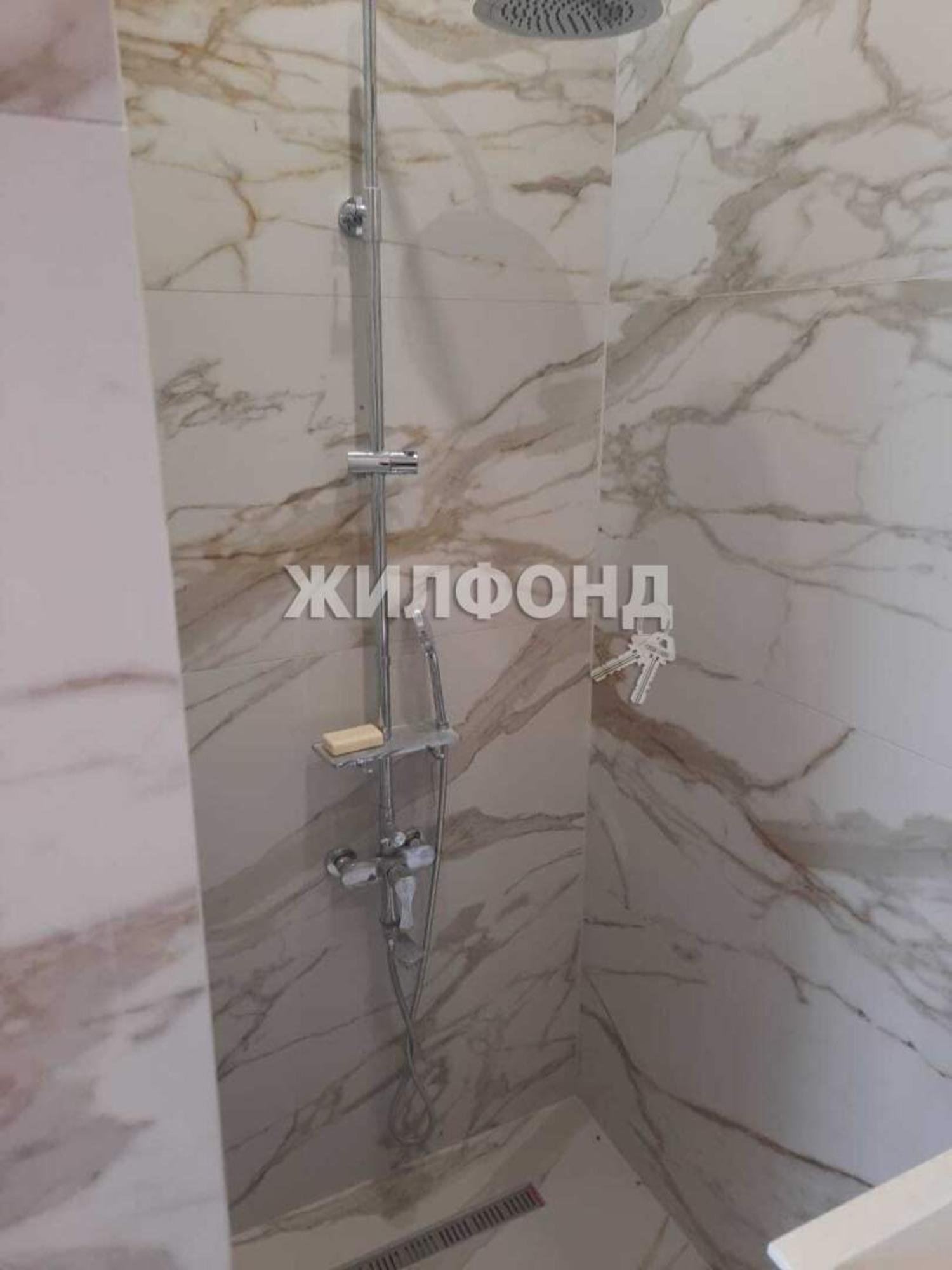Купить квартиру за 12 000 000 рублей на Клубничная улица, д.32