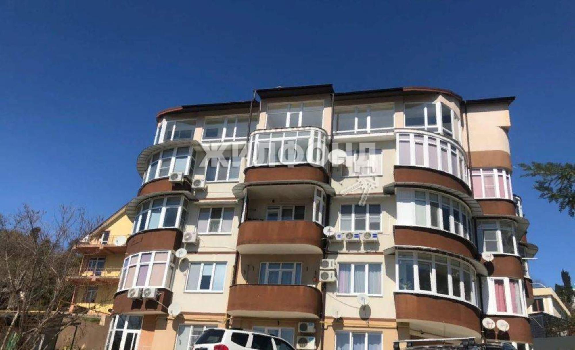 Купить квартиру за 15 000 000 рублей на Санаторная улица, д.65/6
