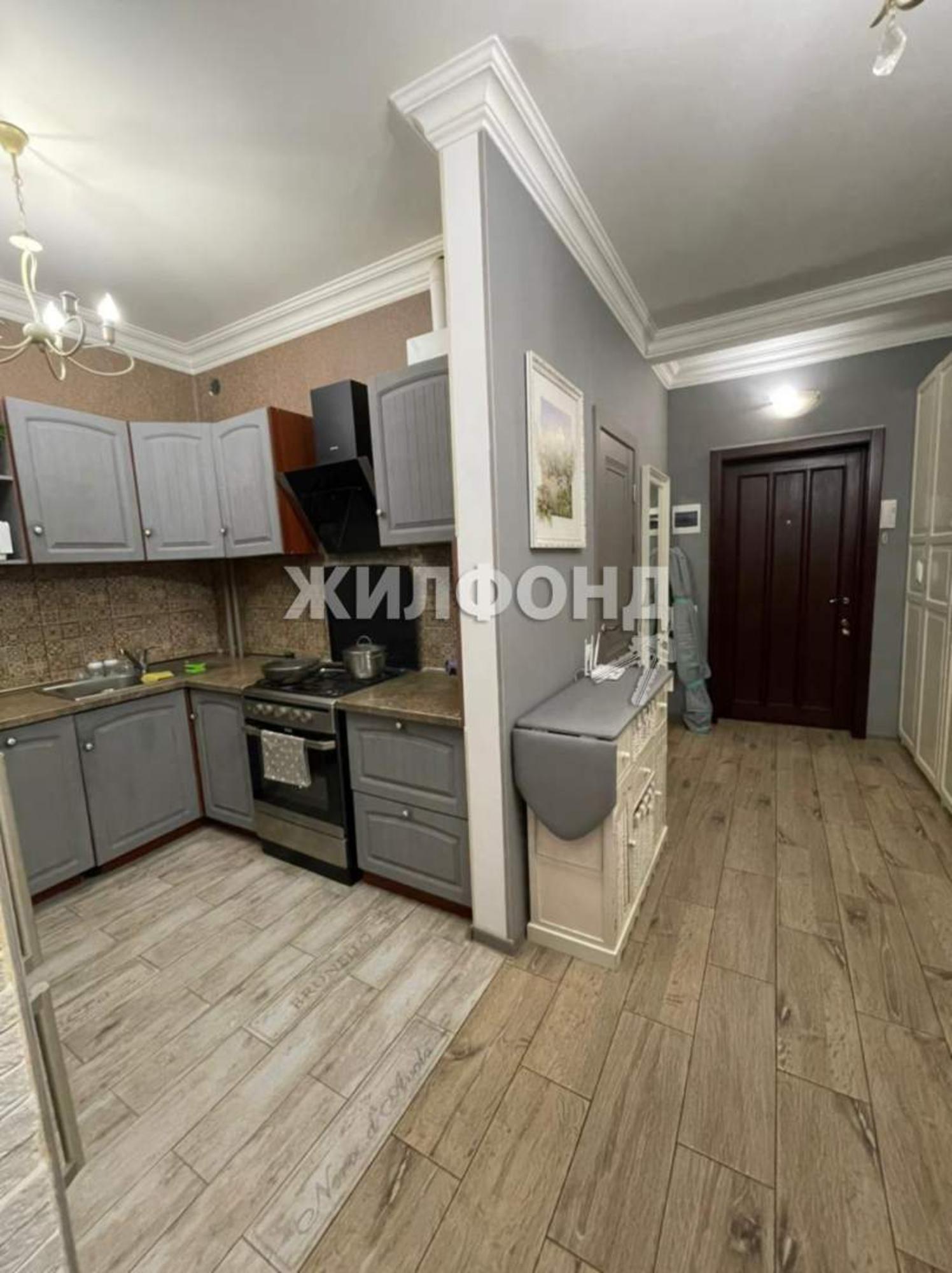 Купить студию за 10 500 000 рублей на Учительская улица, д.26