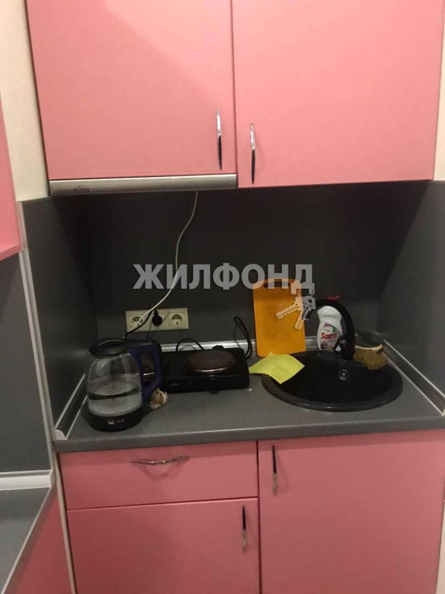 Купить квартиру за 6 000 000 рублей на Вишневая улица, д.18/3