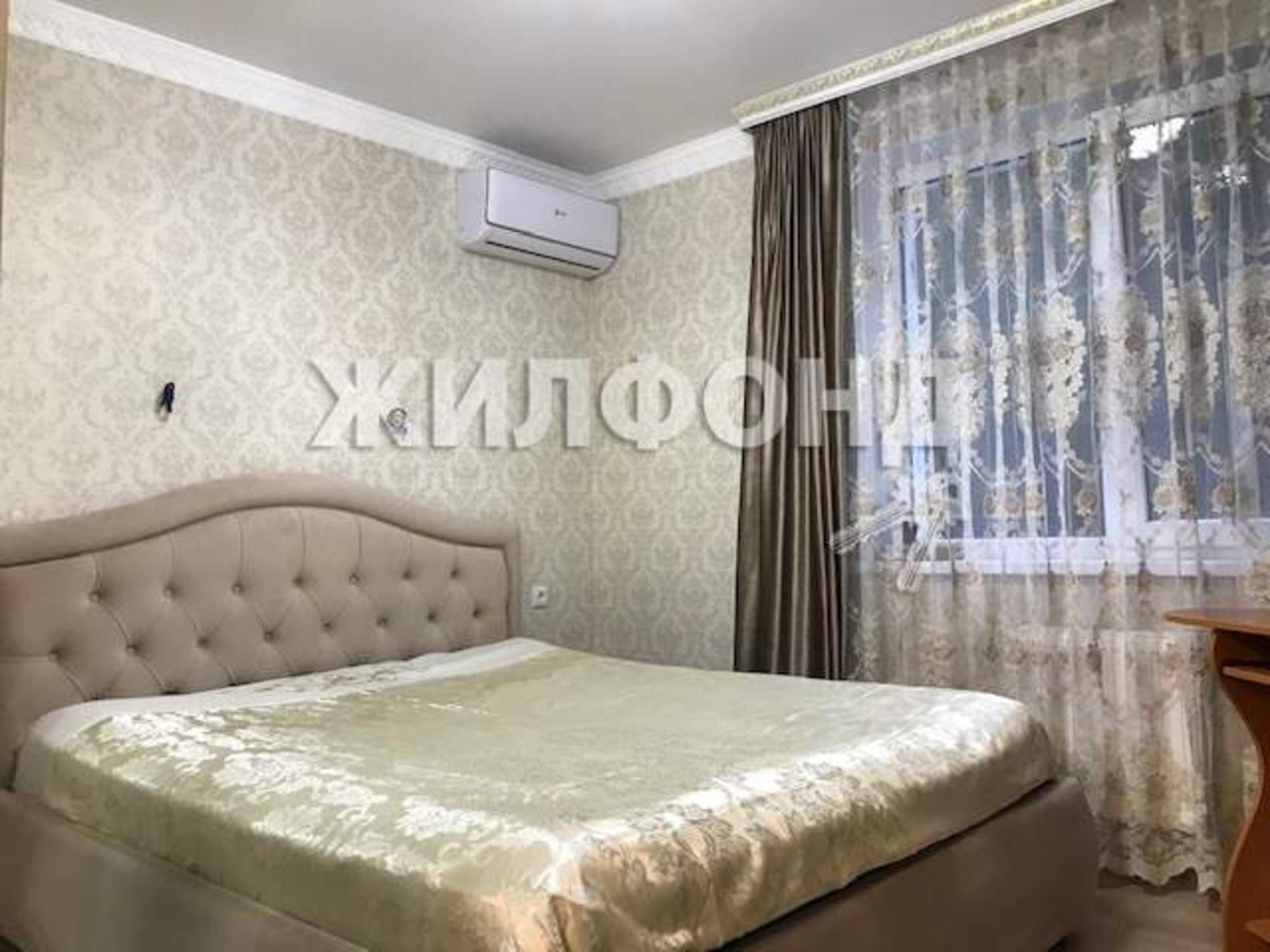 Купить квартиру за 15 800 000 рублей на Тепличная улица, д.83/1
