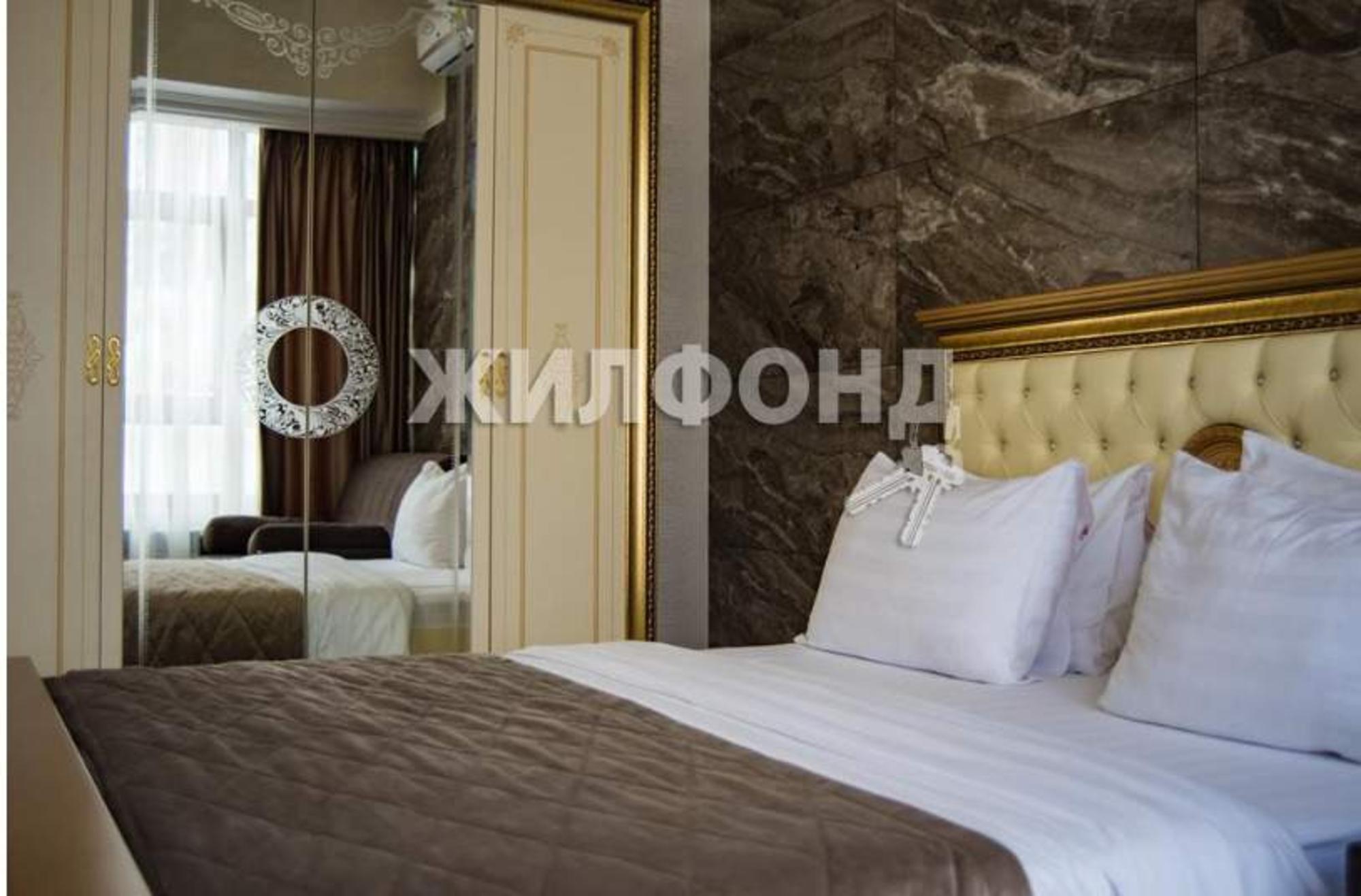 Купить квартиру за 10 925 000 рублей на Богдана Хмельницкого переулок, д.50