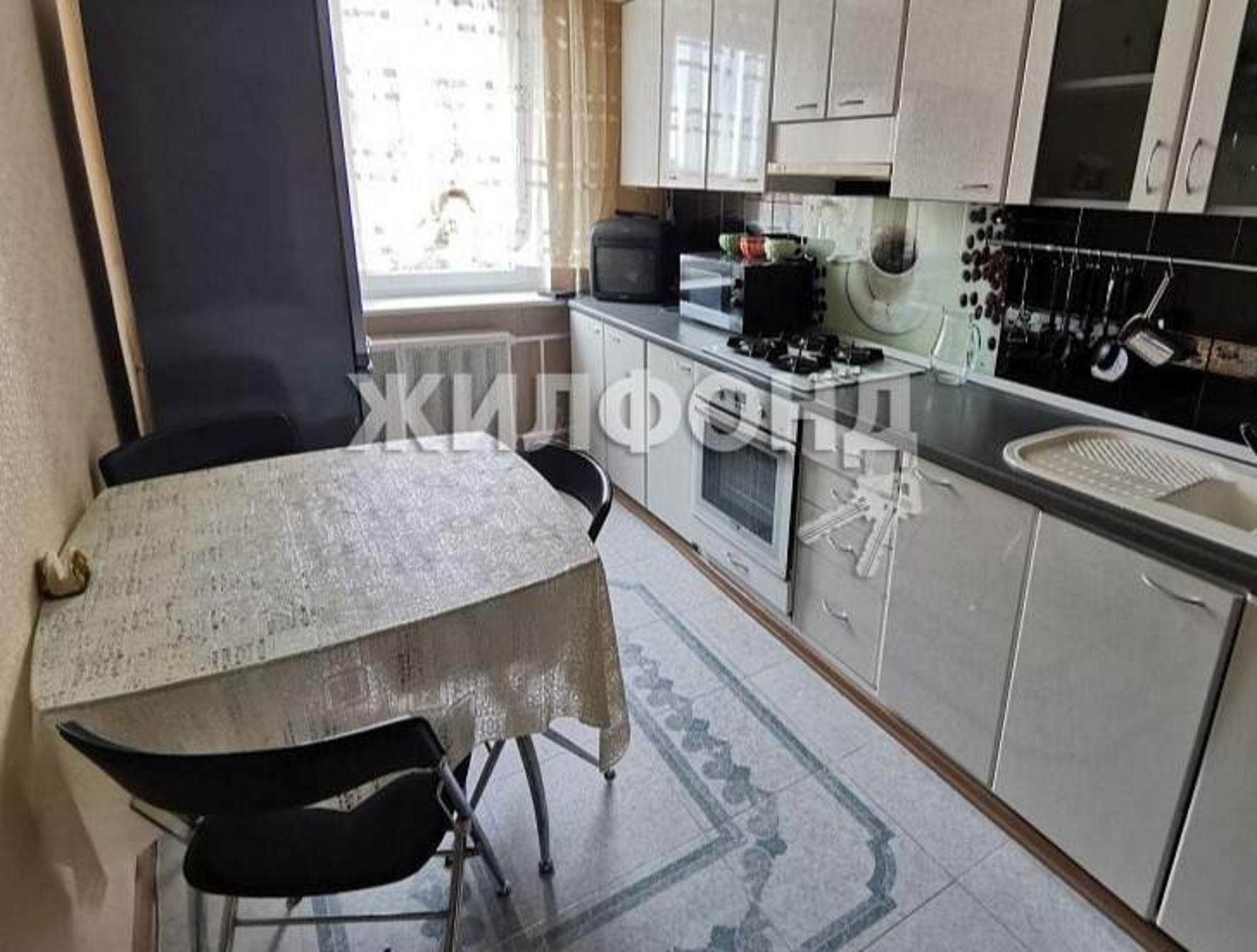 Купить квартиру за 12 000 000 рублей на Кольцевая улица, д.2/1