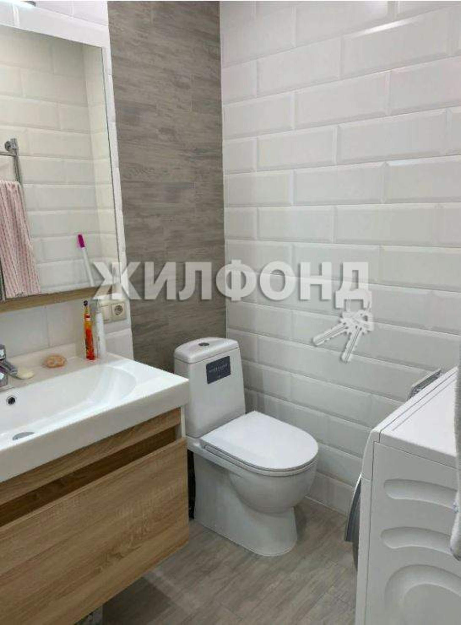Купить квартиру за 10 000 000 рублей на Пятигорская улица, д.56/4