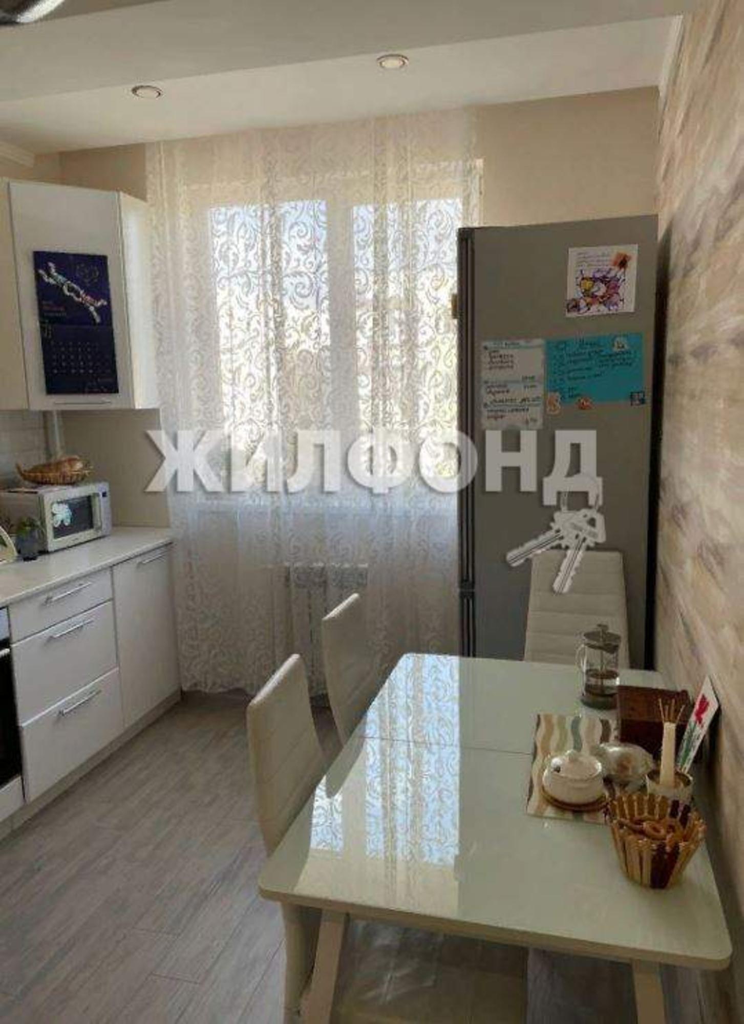 Купить квартиру за 10 000 000 рублей на Пятигорская улица, д.56/4