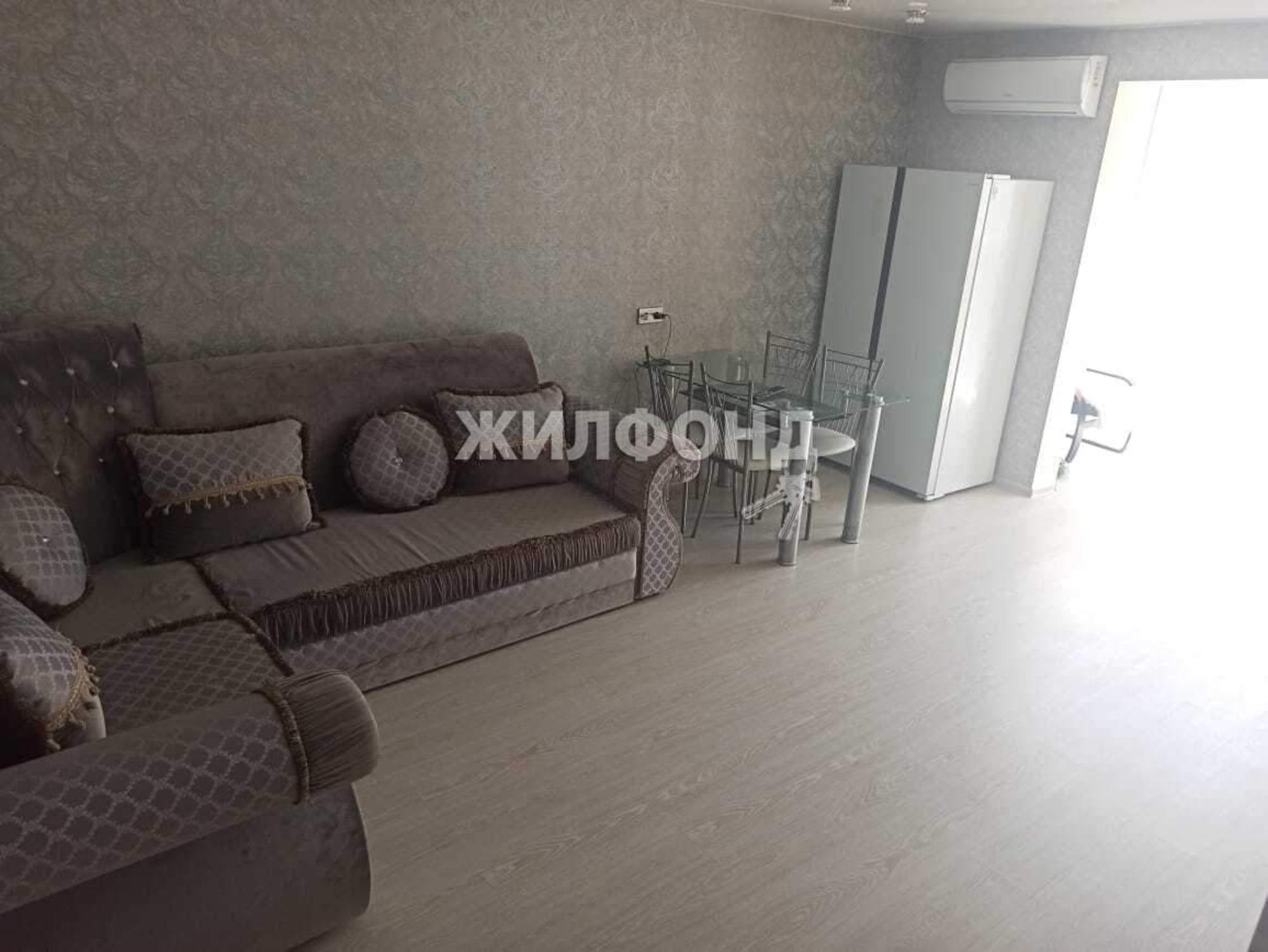Купить квартиру за 11 700 000 рублей на Тепличная улица, д.83