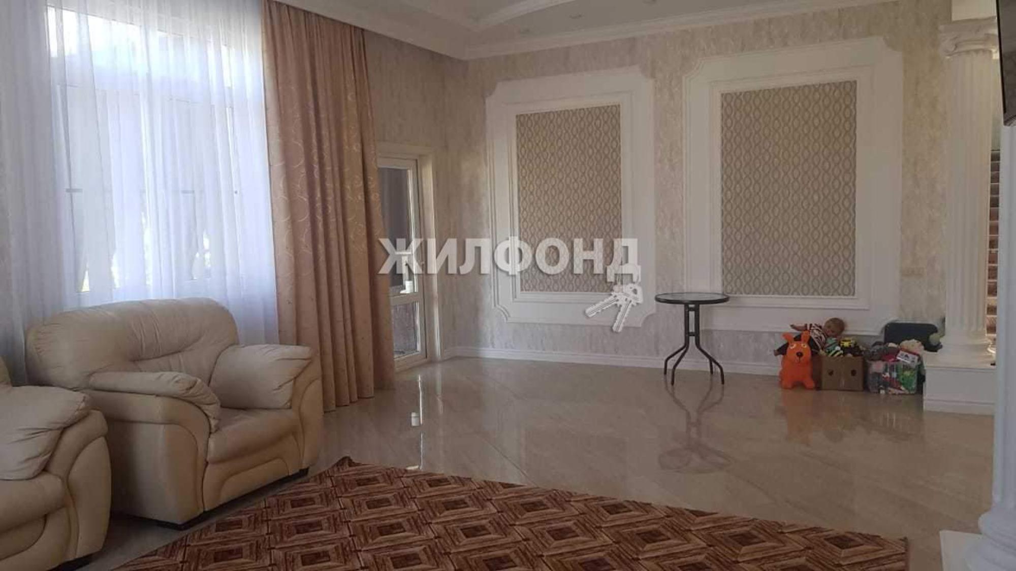 Купить дачу, дом, коттедж за 26 250 000 рублей на Леселидзе улица