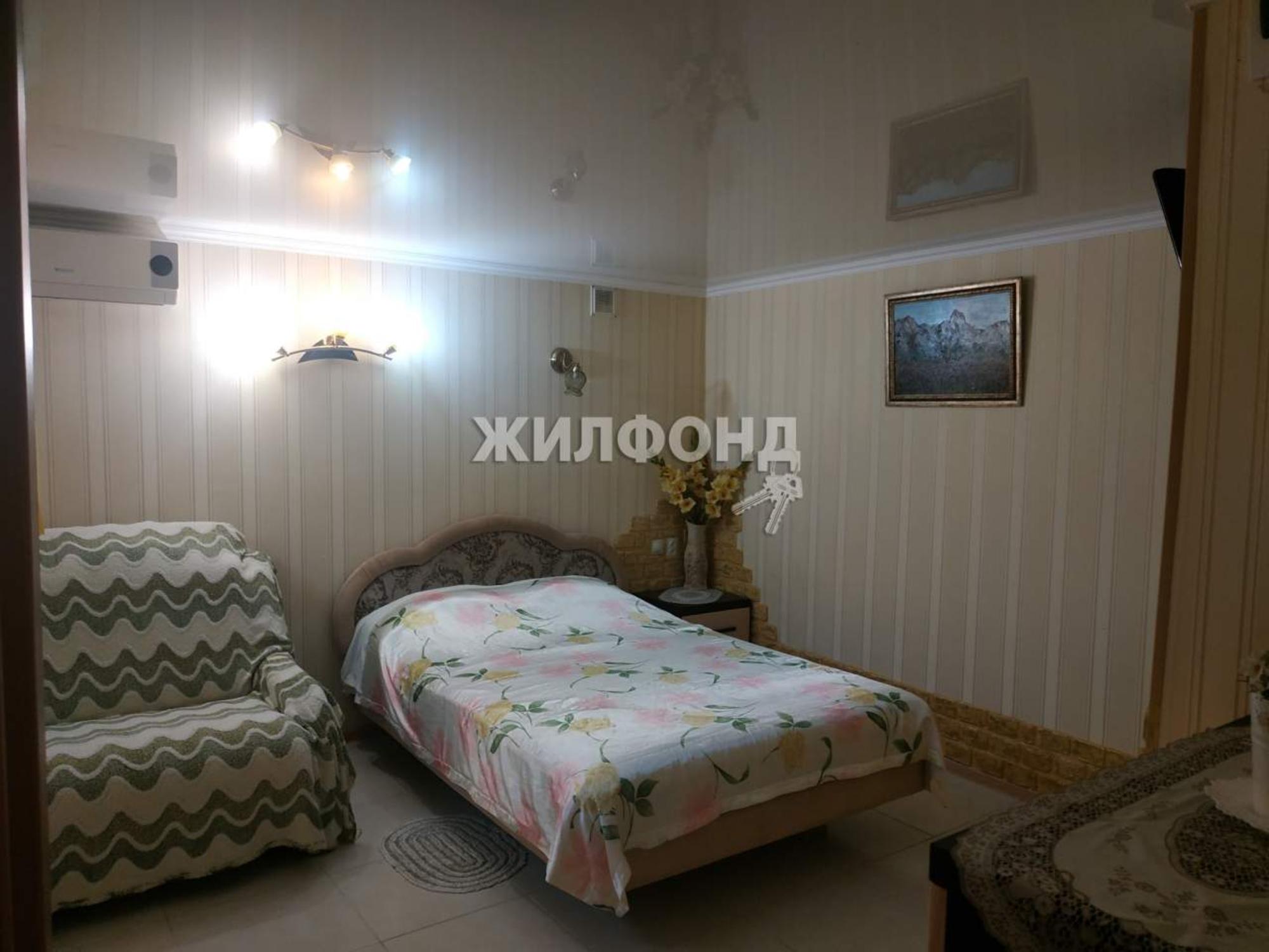 Купить дачу, дом, коттедж за 36 000 000 рублей на Короткая улица