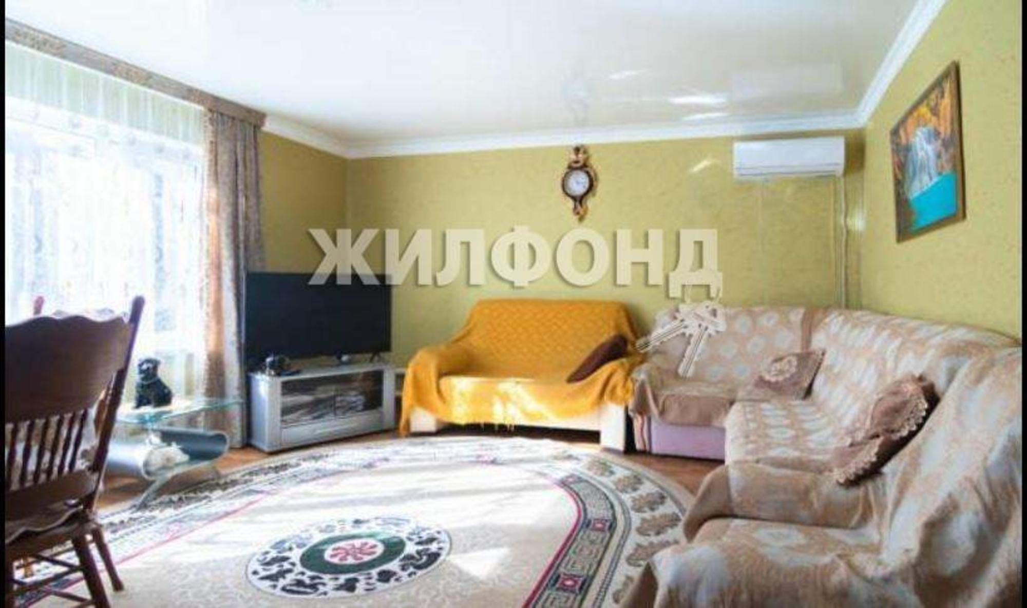 Купить дачу, дом, коттедж за 35 000 000 рублей на Абовяна улица