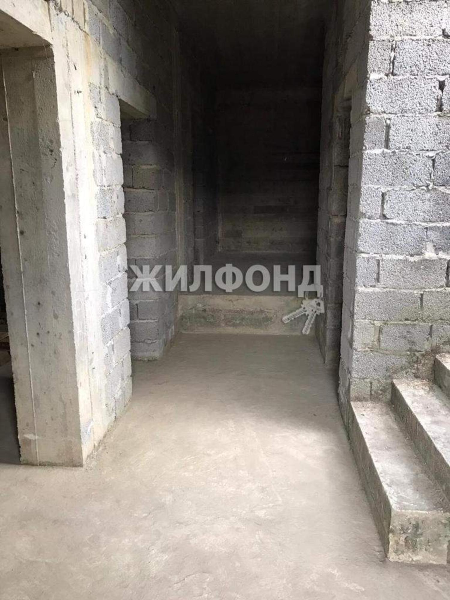 Купить дачу, дом, коттедж за 13 000 000 рублей на Абовяна улица