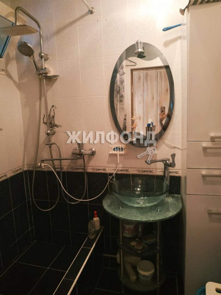 3-комн квартира Строительный переулок, д.1