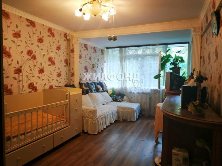 3-комн квартира Строительный переулок, д.1