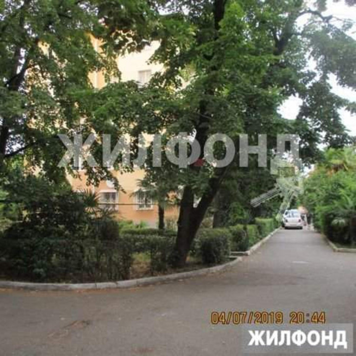 2-комн квартира Конституции СССР улица, д.38