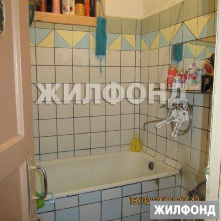 2-комн квартира Конституции СССР улица, д.38