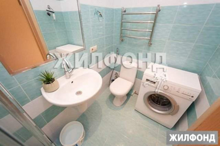 2-комн квартира Роз улица, д.58