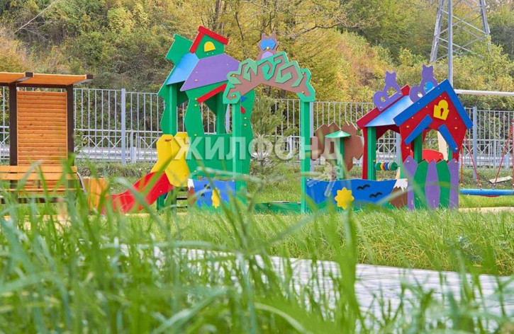 3-комн квартира Тепличная улица, д.75к1