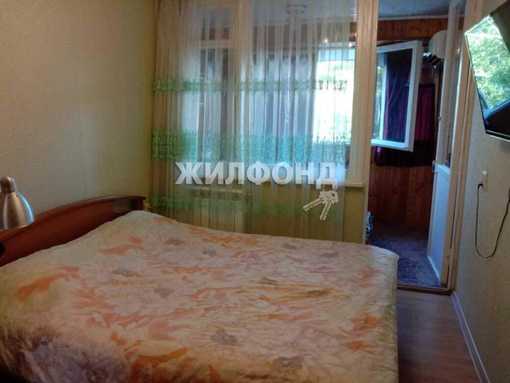 2-комн квартира Роз улица, д.82