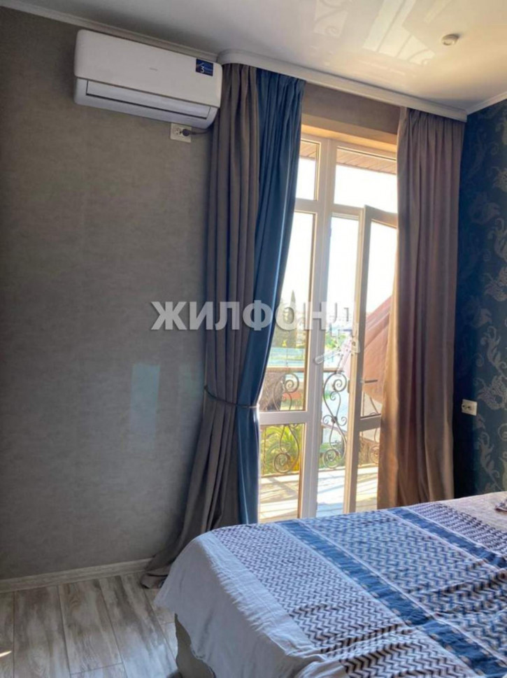 3-комн квартира Урожайная улица, д.27г