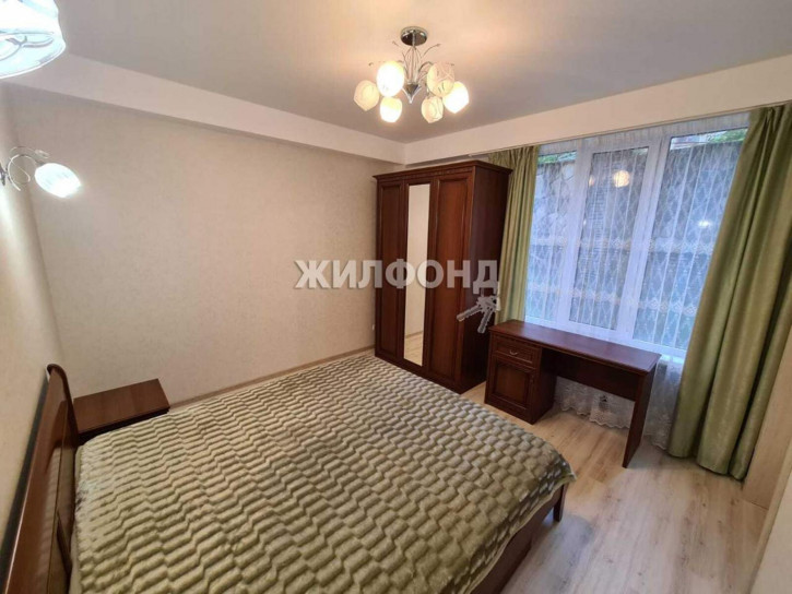 2-комн квартира Пчеловодов улица, д.3