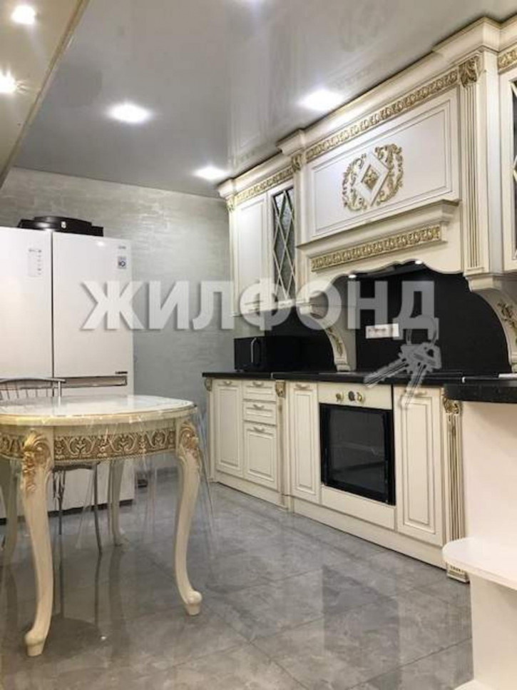 2-комн квартира Тепличная улица, д.83/1
