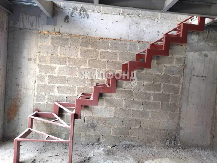 3-комн квартира Львовская улица, д.70А