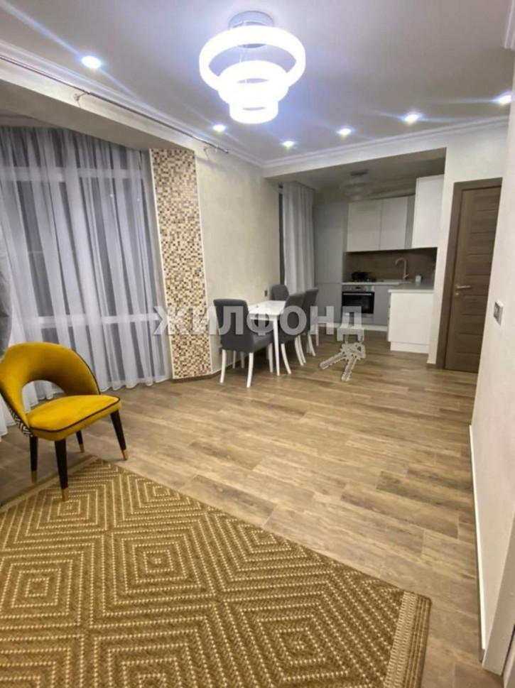 2-комн квартира Дмитриевой улица, д.13Б