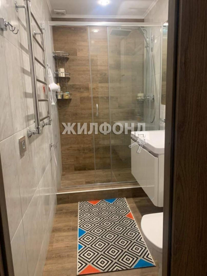 2-комн квартира Дмитриевой улица, д.13Б