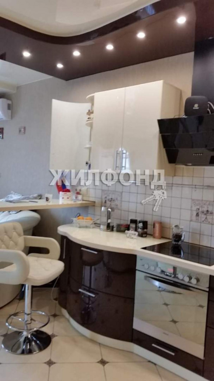 2-комн квартира Горького улица, д.87
