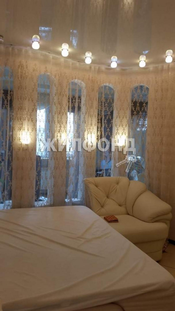 2-комн квартира Горького улица, д.87