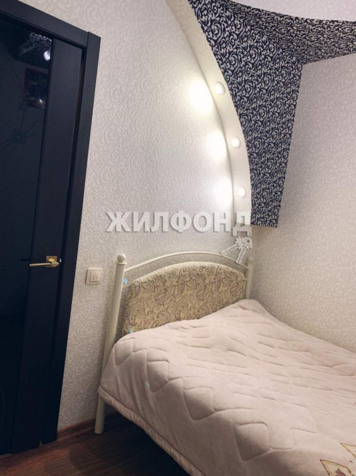 3-комн квартира Параллельная улица, д.10