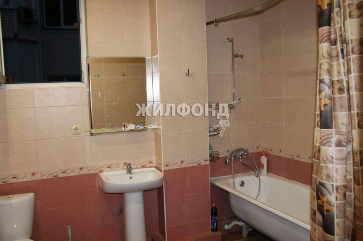 3-комн квартира Полтавская улица, д.32/10
