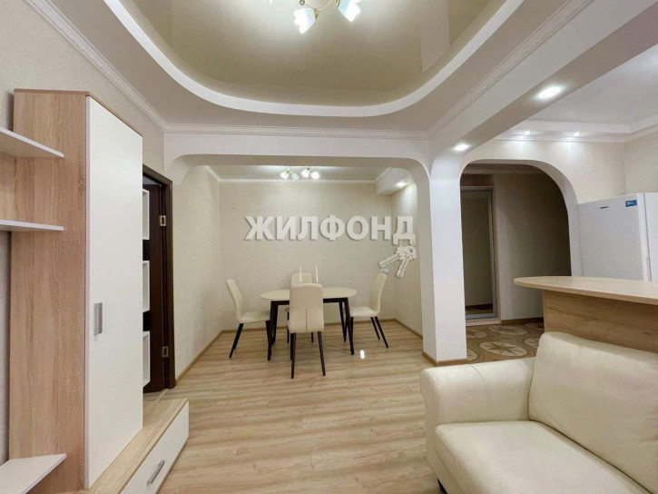 2-комн квартира Макаренко улица, д.8Б/11