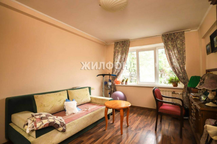 2-комн квартира Ульянова улица, д.118