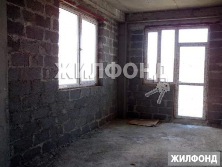 2-комн квартира Туренко улица, д.32А