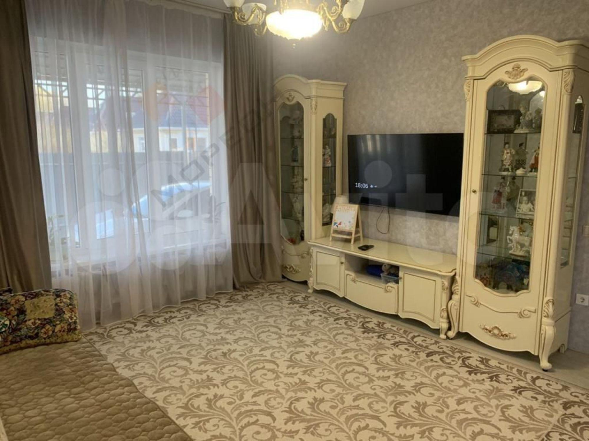 Купить дачу, дом, коттедж за 15 400 000 рублей на 4-й пр-д Куликова Поля, 3