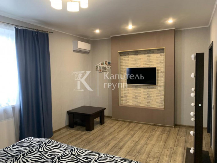 3-комн квартира Таврическая улица, 9к1