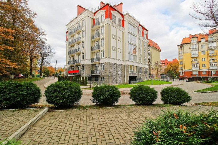 2-комн квартира Россия, Комсомольская ул, 54