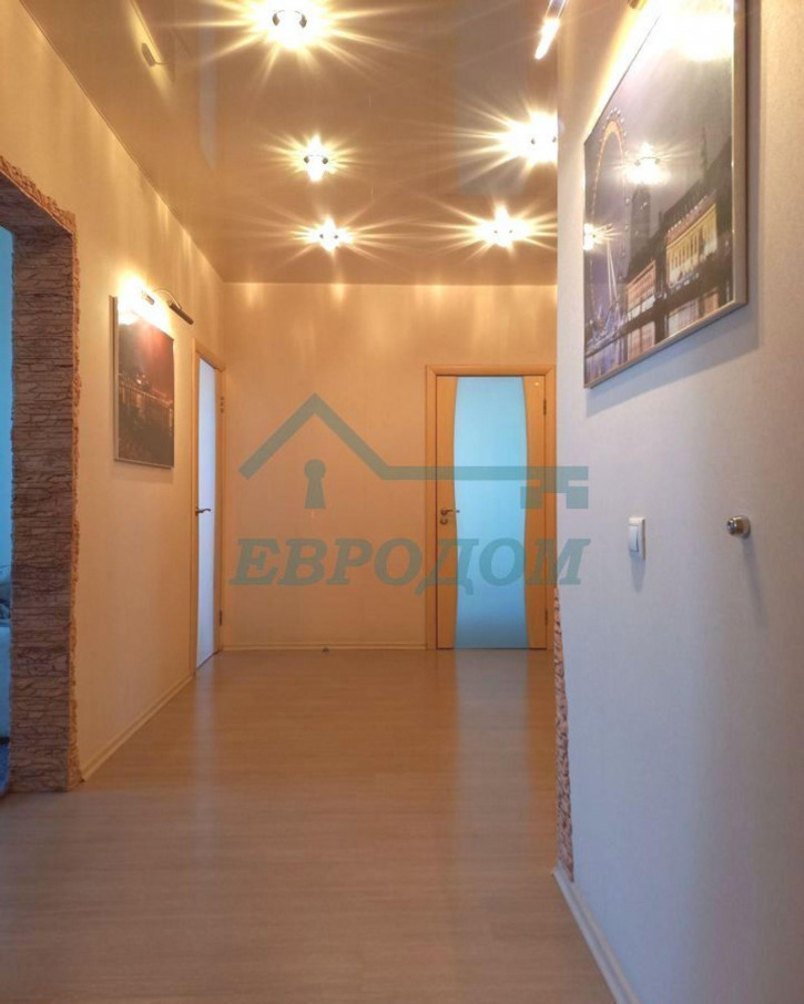 3-комн квартира ул. Кузьмы Минина,9