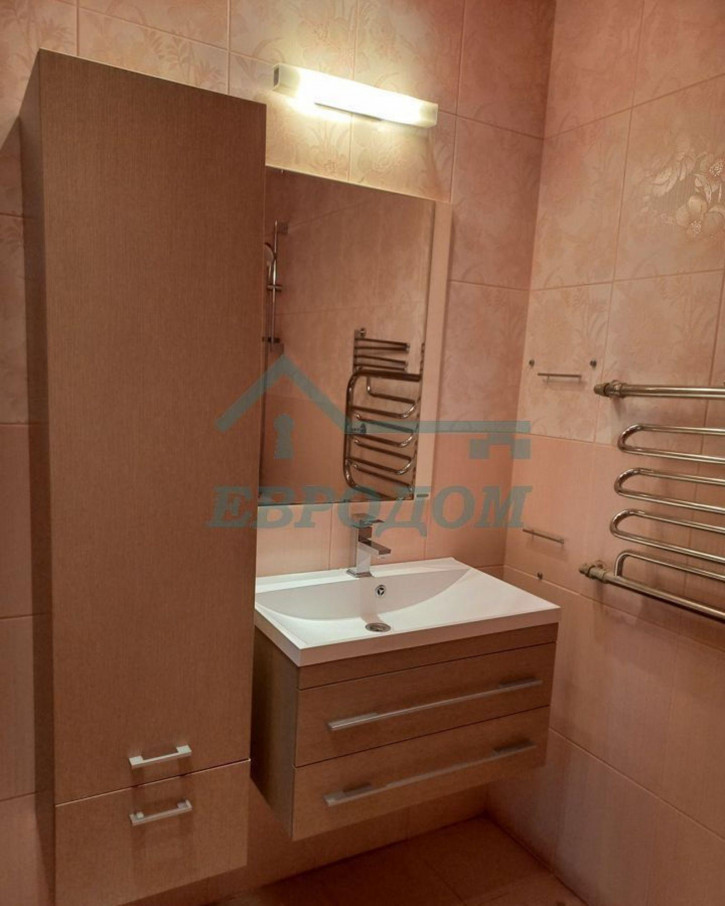 3-комн квартира ул. Кузьмы Минина,9