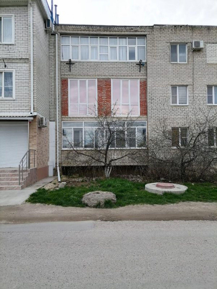 3-комн квартира станица Анапская