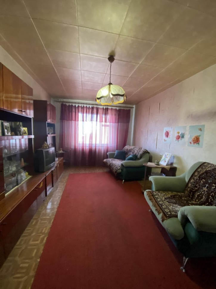 3-комн квартира Нежнова ул, 67к1