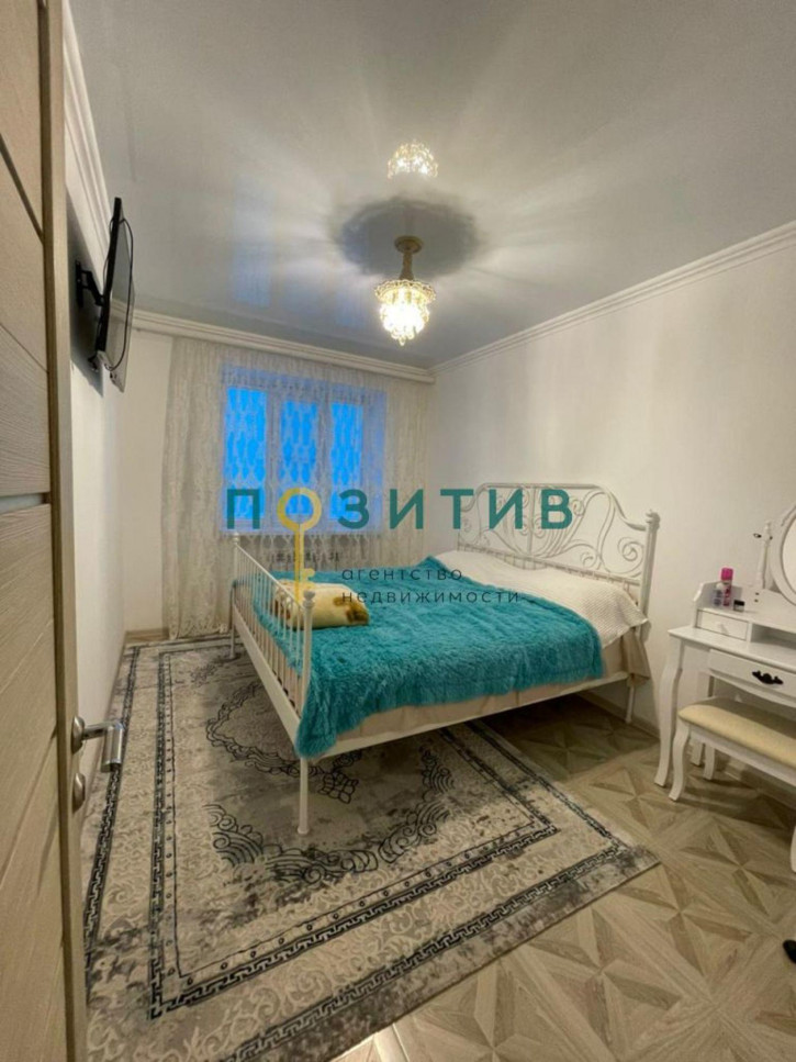 2-комн квартира Новоселов ул