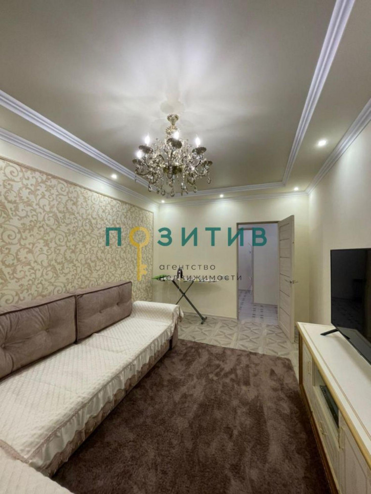 2-комн квартира Новоселов ул