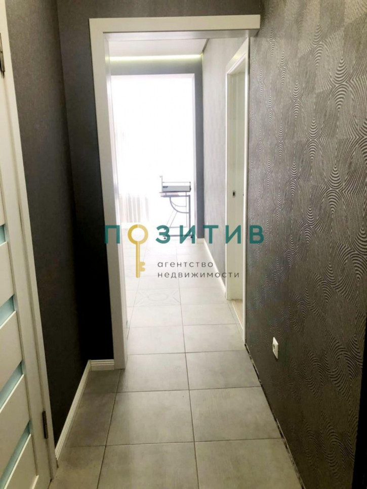 1-комн квартира Кленовая ул, 3